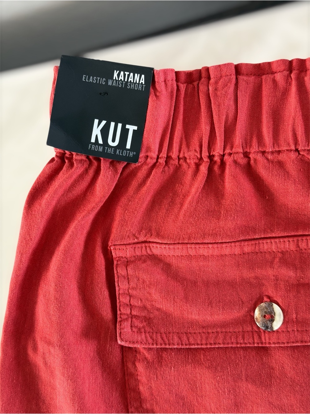 Kut from the Kloth Coral-Red Drawstring Linen Shorts - Picture 4 of 7